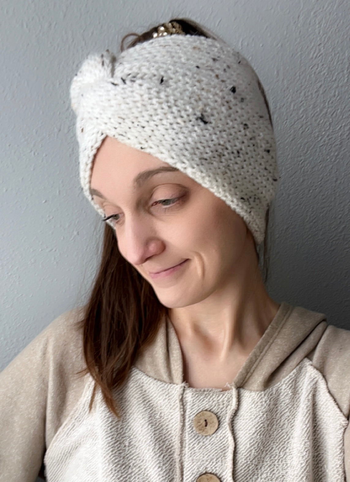 Knitting Machine Twisted Headband - White Tweed