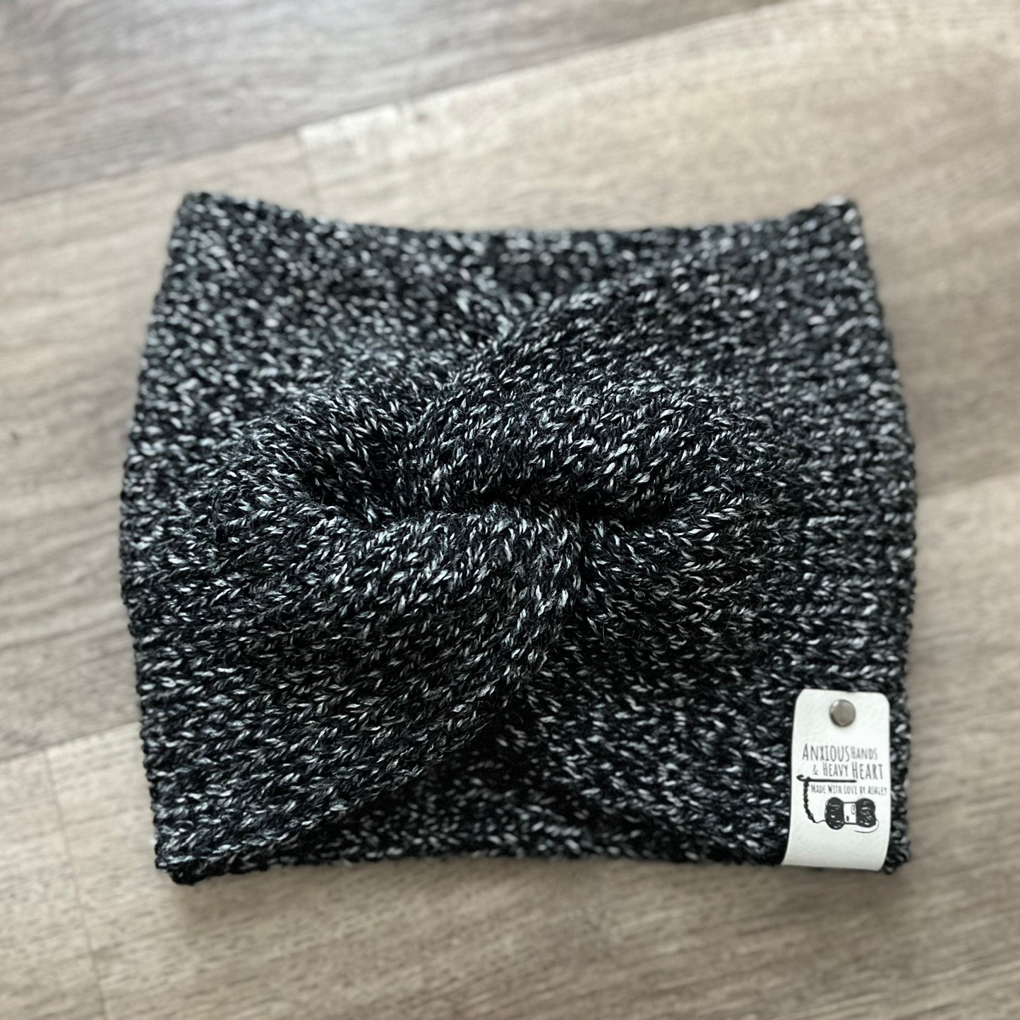 Knitting Machine Twisted Headband - Black/White Heather