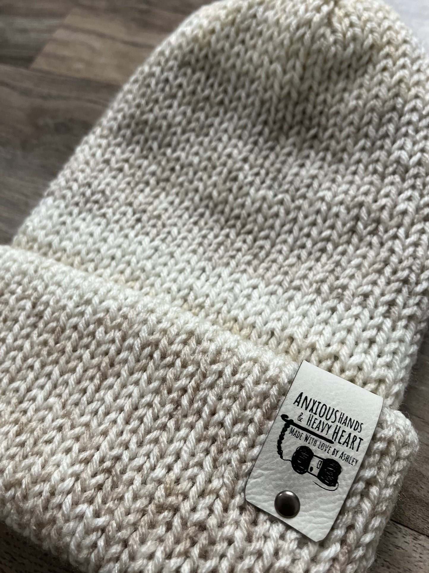 Adult Knitting Machine Beanie - Cream Variegated